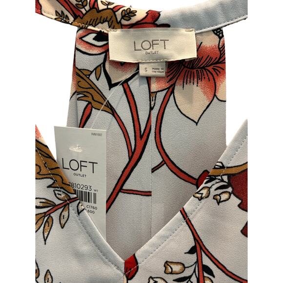 NWT LOFT Flowy Shell Light Blue with Red Flowers, Size SMALL - Picture 2 of 5
